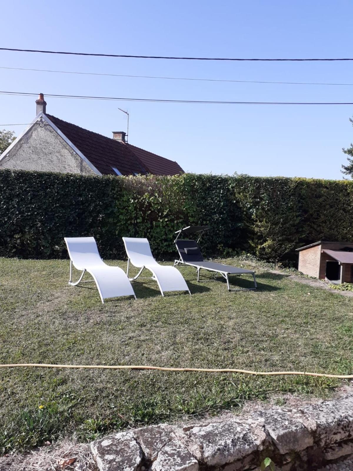 La Petite Breuille Villa Lainsecq Kültér fotó